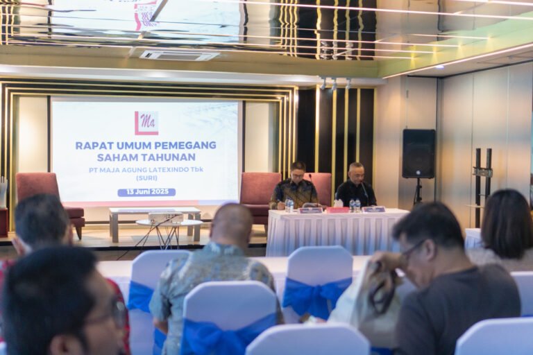Direktur PT Maja Agung Latexindo memimpin RUPS 2024